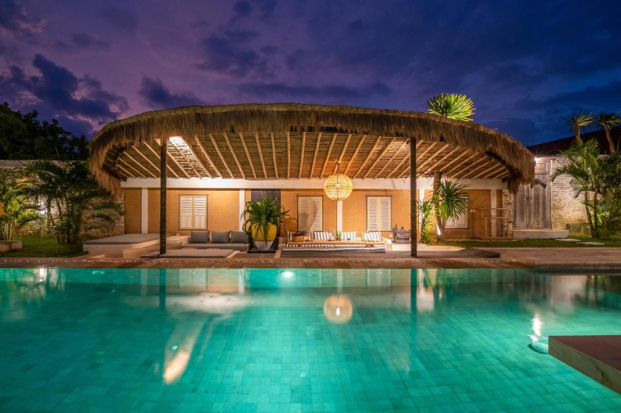 Katoni Villa Lembongan Ngoại thất bức ảnh